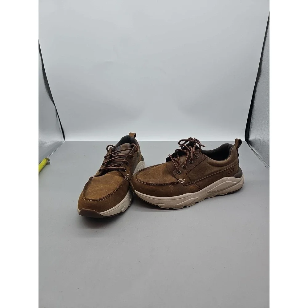 Skechers Men's Elent Leven Boat Shoes Sz  8 Brown Lace Up Air Cooled Arch Suppor